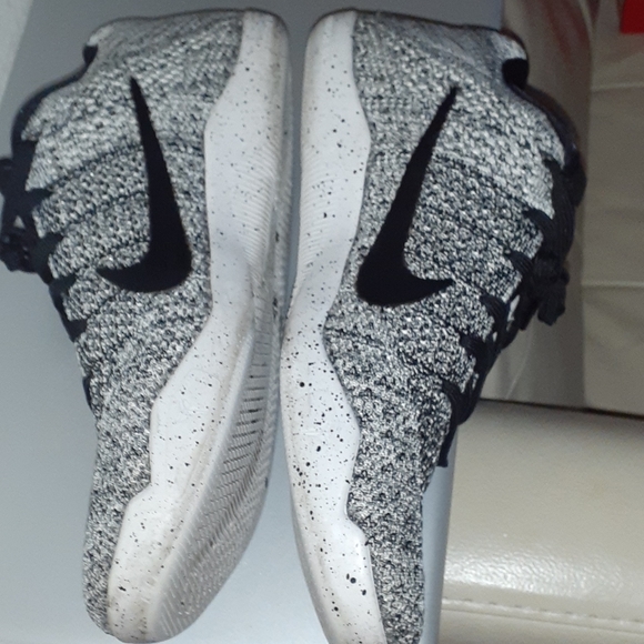 Kobe Bryant XI elite low - Picture 2 of 4